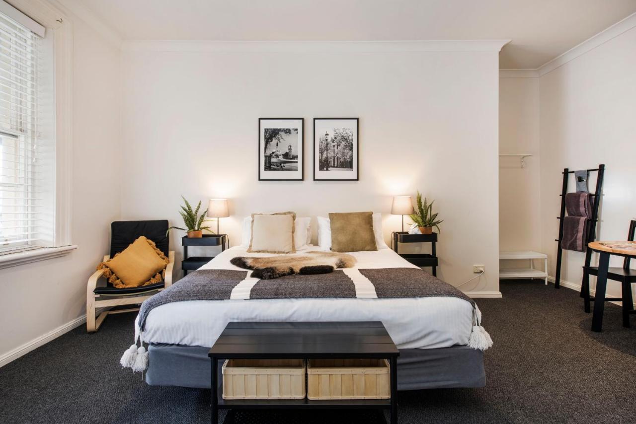 The Woolpack Hotel Mudgee Esterno foto