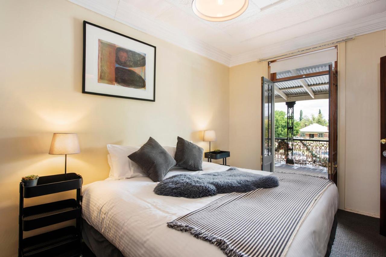 The Woolpack Hotel Mudgee Esterno foto